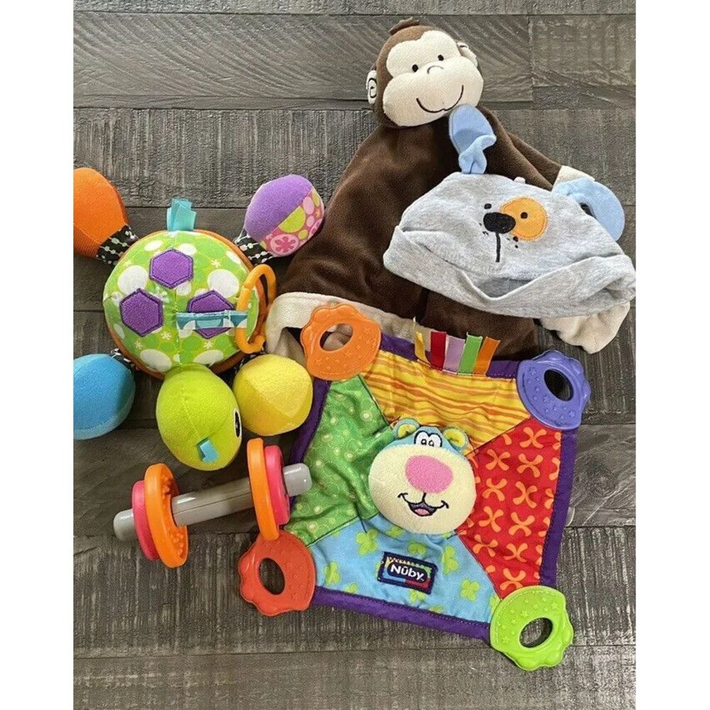 Developmental Baby Toys Lot Nubby monkey, Infantino Turtle Tiddley Winks Blanket